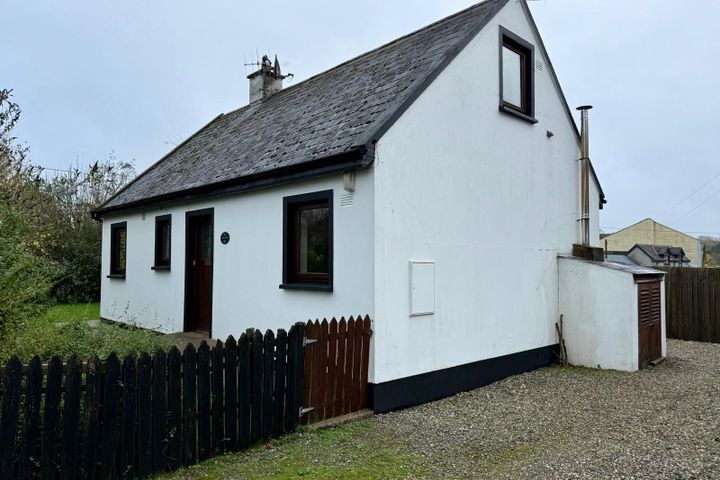 "Maryville", Church Road, Blackwater, Co. Wexford, Y21PX25