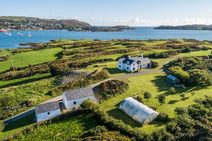 Denniffs Cottage, Ringarogy Island, Baltimore, Cork