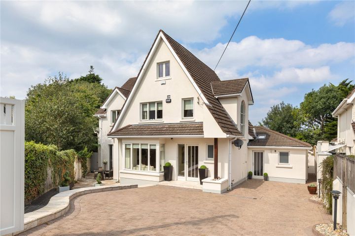 Sacre Couer, 14 Glenbower Park, D14R761
