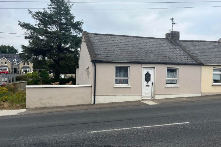 Sandy Row, Castlefin, Castlefin, Co. Donegal, F93R5HX
