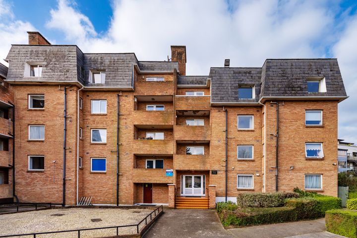 4B Oakwood Apartments, The Glen, Watermill Road, Dublin 5, D05A6F9