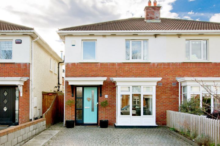 14 Woodstown Heights, Knocklyon, Dublin 16, D16PP76