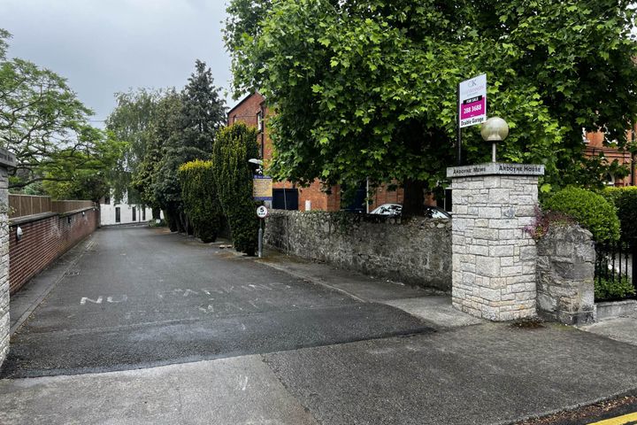 Double Garage, Ardoyne House, Pembroke Park, Ballsbridge, Dublin, D04F3C3