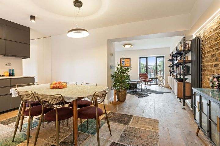 21 Pembroke Court, 75 Pembroke Road, Ballsbridge, Dublin 4, D04TH22