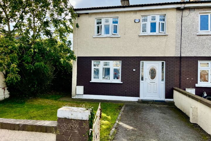 27 Melrose Park, Clondalkin, Dublin 22, D22HC52