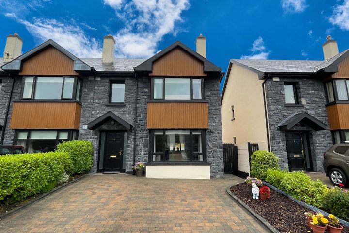 8 Sli Na Gcapail, Craughwell, Galway, Galway