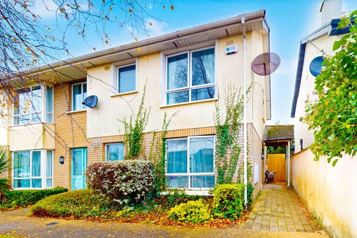 101 The Oaks, Ridgewood, Swords, Co. Dublin, K67TV08