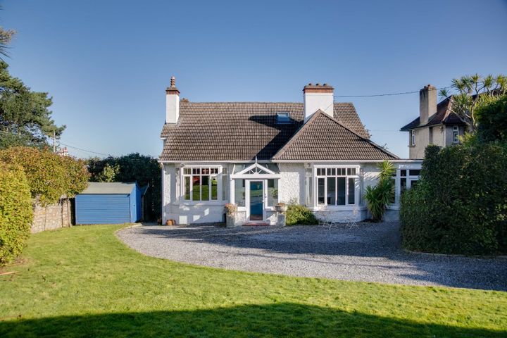 Glenalua, 2 Cunningham Road, Dalkey, Dublin