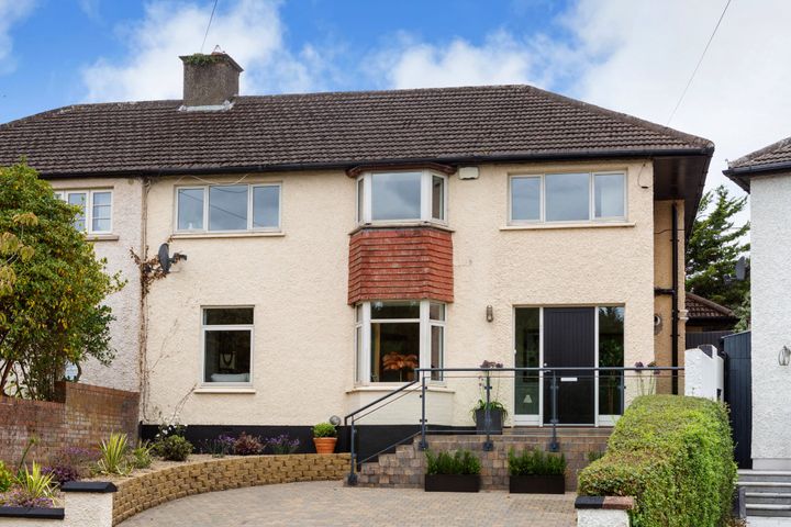 67 Glenomena Park, Booterstown, Co Dublin, Dublin
