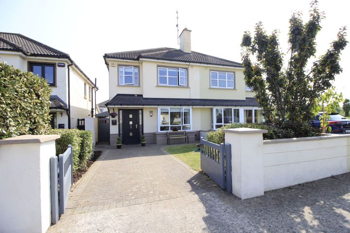2 Beverton Lawns, Donabate, Donabate, Co. Dublin, K36KC43
