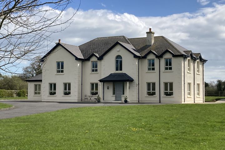 Ballycomclone House, Ballymoney, Gorey, Wexford