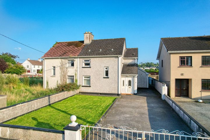 11 Legion Terrace, Park Road, Longford, N39P2N5