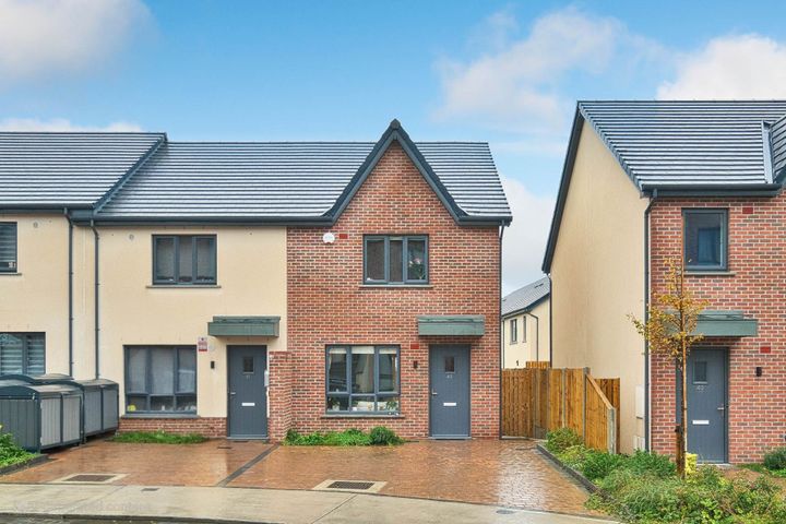 42 Castle Green, Hereford Park, Leixlip, Co. Kildare, W23KHF2
