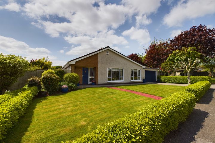 2 Kenure Ave, Powerscourt Lawns, Waterford, Waterford