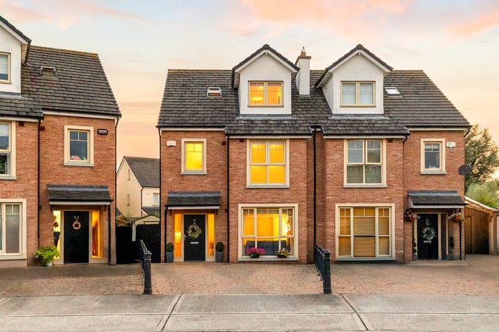63 Finlay Park, Naas, Co. Kildare, W91YNT6