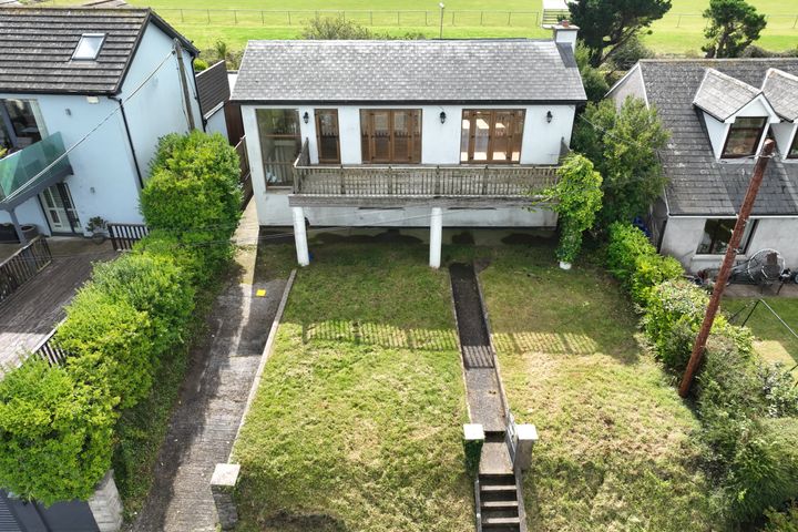 Liscairn, Camden Road, Crosshaven, Co. Cork, P43EH98
