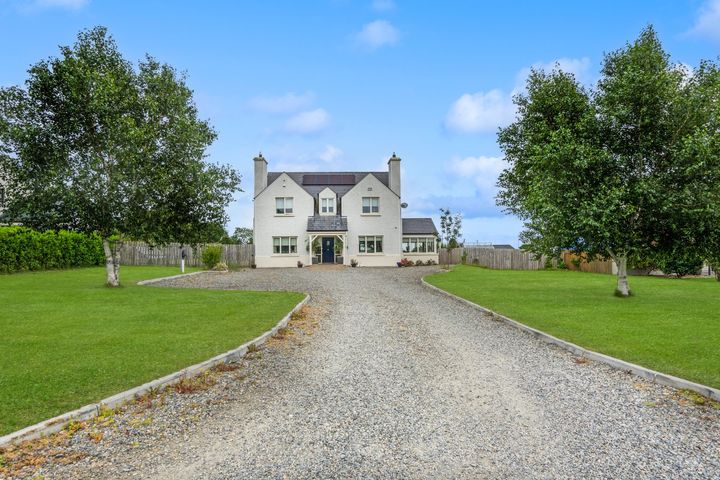 13 Railway Village, Rampark, Jenkinstown, Co. Louth, A91KV57