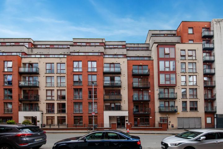 Block E, 299 Castleforbes Square, IFSC, Dublin 1, D01W224