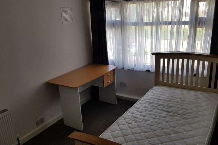 2 Fernwood Court, Springfield, Tallaght, Dublin 24