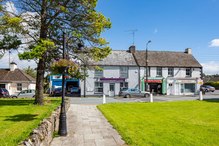 Summerhill, Enfield, Co. Meath, A83W884