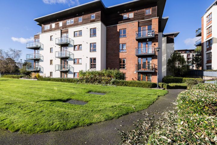 Apartment 92, Temple Court, Northwood, Santry, Dublin 9, D09X251