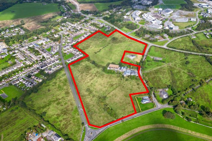 The Yellow Cottage, Ballybeggan, Tralee, Co. Kerry, V92WR9D