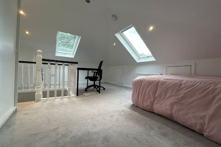 Silver Pines, Stillorgan, Blackrock, Co. Dublin, Foxrock, Dublin 18