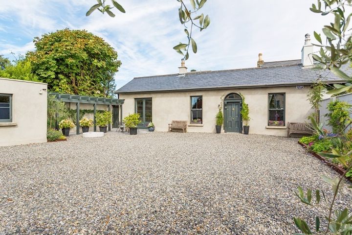 Henley Cottage, Upper Churchtown Rd, Churchtown Dublin 14, Dublin 14, Dublin