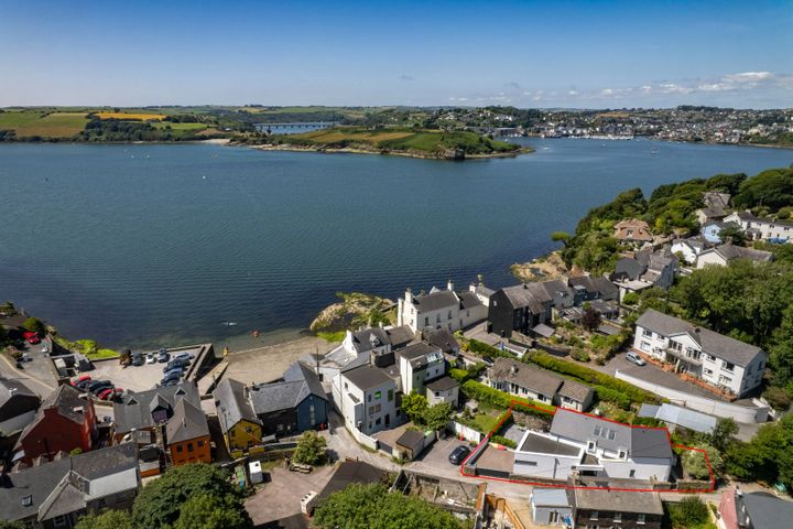 Del Mar, Hermitage Lane, Summercove, Kinsale, Kinsale, Co. Cork, P17TN62