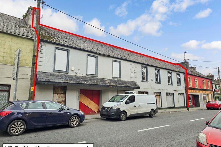 Former Lough Gara Hotel, Main St, Ballaghaderreen, Co. Roscommon, F45XH24