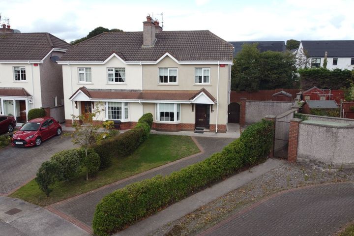 25 Oak Park, Castleredmond, Midleton, Co. Cork, P25NN66