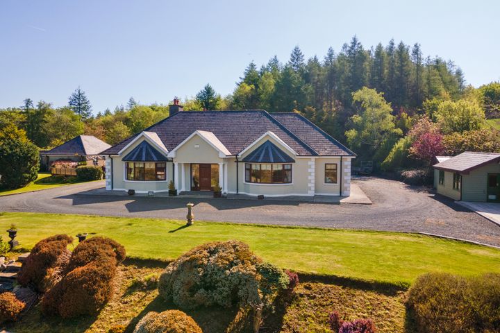 Chatsworth Lodge (with c. 3 acres), Ballyarthur, Woodenbridge, Co. Wicklow, Y14NC83