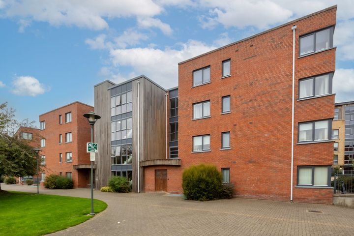 Apartment 23, Rathborne Court, Royal Canal Park, Dublin 15, D15TA46
