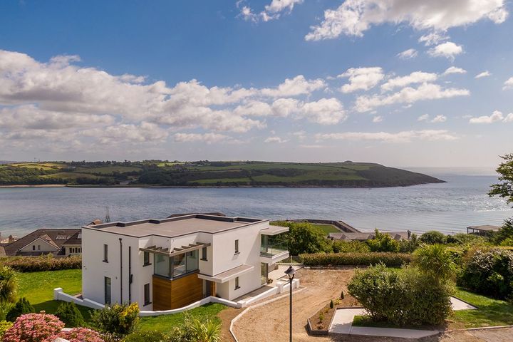 92 Carleton Village, Golf Links Road, Youghal, Co. Cork, P36KW30