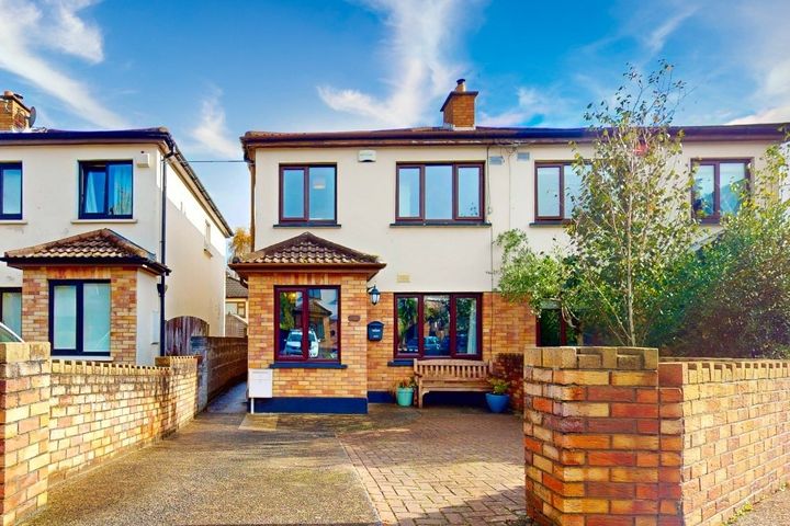 96 Dorney Court, Shankill, Dublin 18, D18F5W0