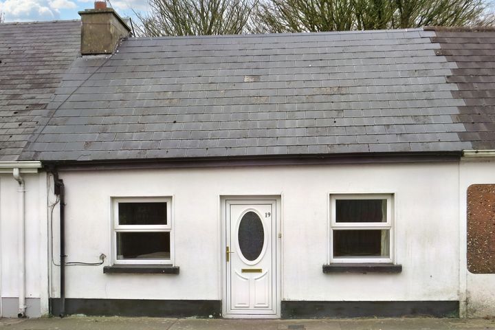19 West End, Milford, Charleville, Cork