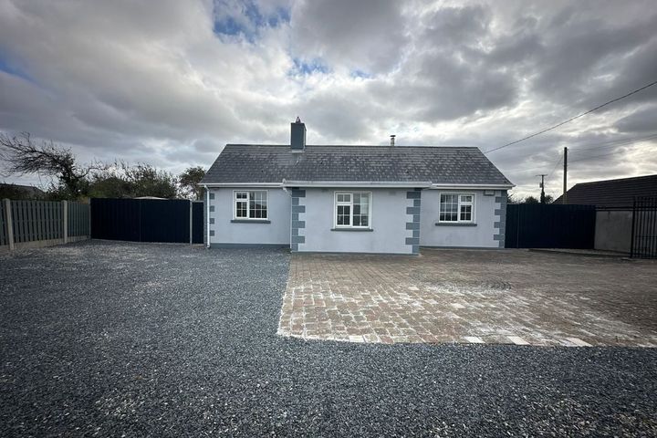 Adamstown, Dunleer, Co. Louth, A92E8H2