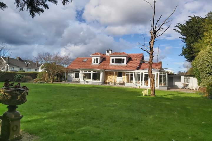 Chartwell, Douglas Road, Douglas, Co. Cork, T12YR8R