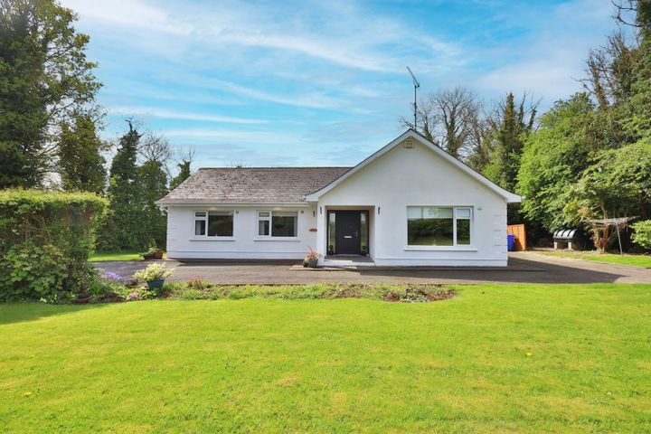 Kinmara, Martry, Kells, Co. Meath, A82E0X4