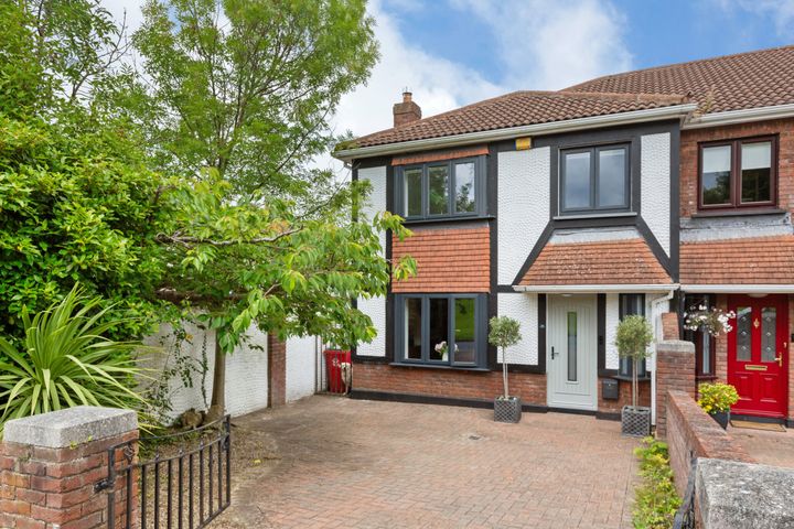 30 Eden Crescent, Rathfarnham, Dublin 16, D16P4F4
