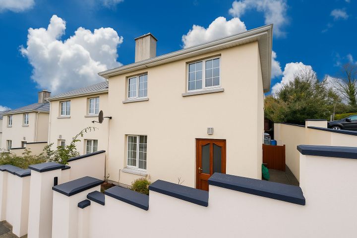 1 Hillside, Old Monastery Road, Tipperary Town, Co. Tipperary, E34WK00