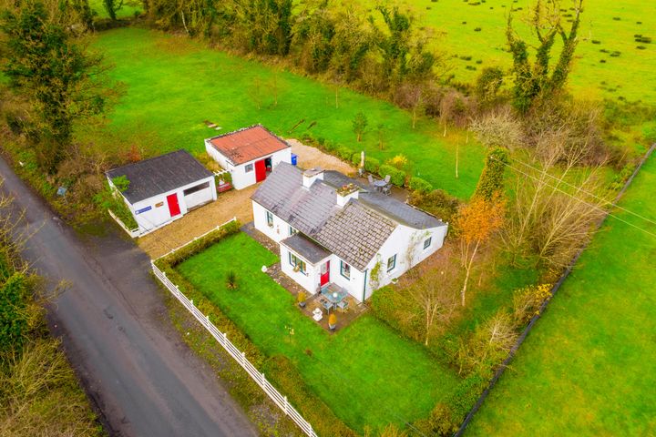 White Cottage, Doon, Strokestown, Co. Roscommon, F42DF10