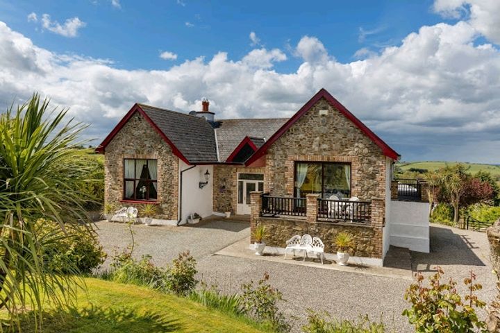 Heathersville Lodge, Rathcoole, Co. Dublin