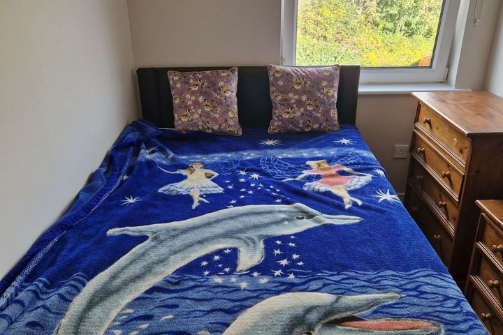 Stillorgan Road, Blackrock - Double Room, Private Bathroom and Parking Included, Galloping Green, Co. Dublin