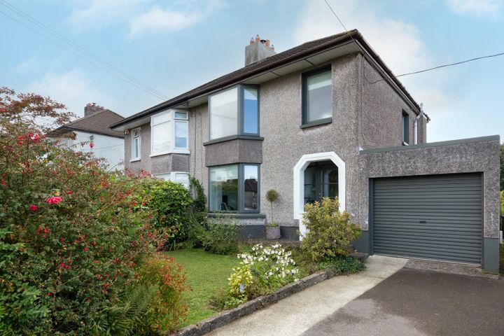Castlegale, 21 Ardfallen Estate, Douglas, Cork, T12N7T3