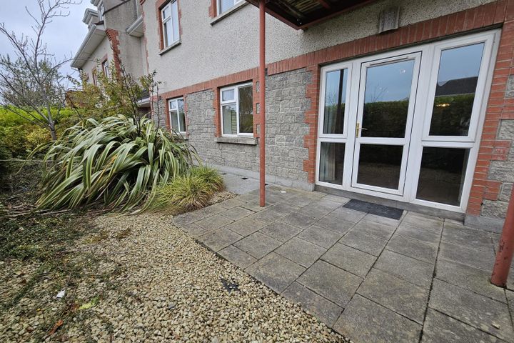 Apartment 1, The Chestnut, The Park, Athlumney Wood, Navan, Co. Meath, C15R981