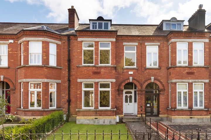 6 Eaton Square, Terenure Rd North, Terenure, Dublin