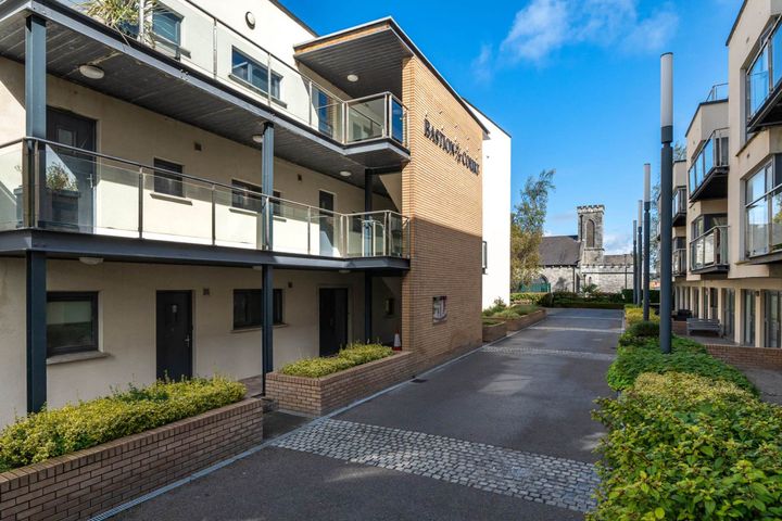 8 Church Walk, Bastion Court, Athlone, Co. Westmeath, N37W884