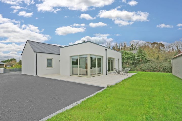 Field House, Drumline, Newmarket on Fergus, Co Clare, V14N767