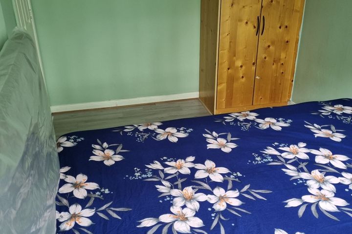 Double bed Room available in Annsfield Woods, Athlone, Co. Westmeath